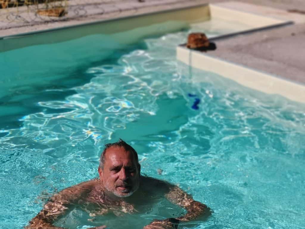 Roland badet